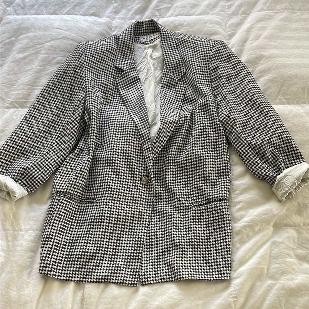 Women's Black and White Houndstooth Blazer